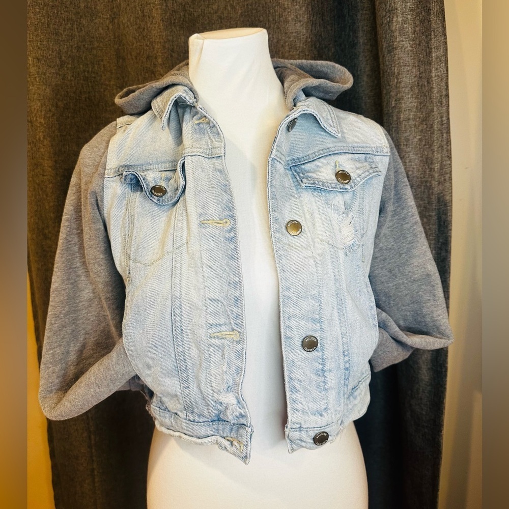 Hollister Light Blue Denim Jacket with Gray Hood Sz XS